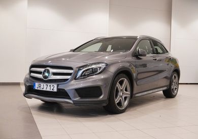 Mercedes-Benz GLA 220, 2015