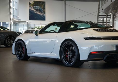Porsche 911, 2025 2