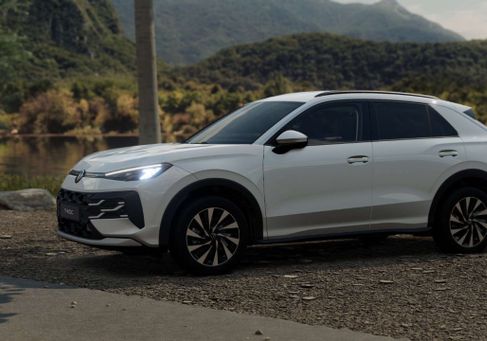 Volkswagen T-Roc, 2026 3