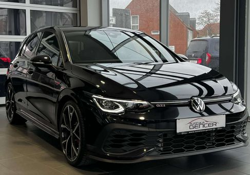 Volkswagen Golf, 2022 3