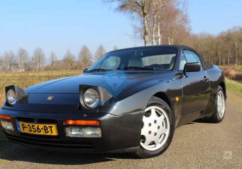 Porsche 944, 1990