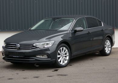 Volkswagen Passat, 2021