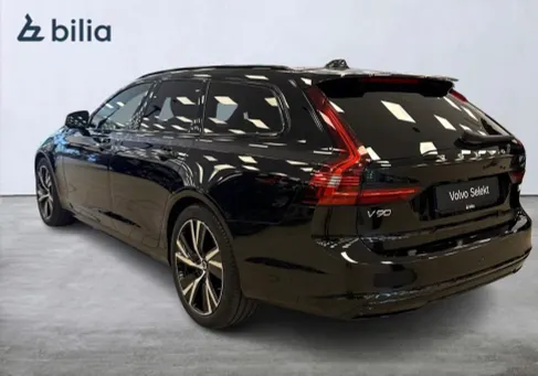 Volvo V90, 2022