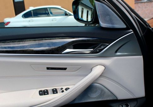 BMW 530, 2020