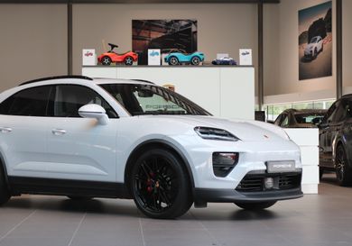 Porsche Macan, 2025
