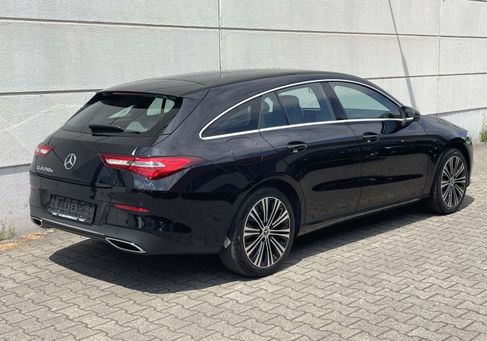 Mercedes-Benz CLA 250, 2022