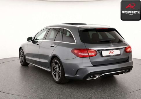 Mercedes-Benz C 300, 2019 3