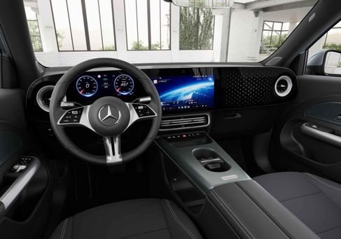 Mercedes-Benz GLB 250, 2026