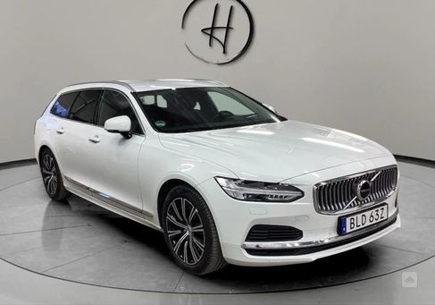 Volvo V90, 2021