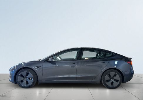 Tesla Model 3, 2021 3
