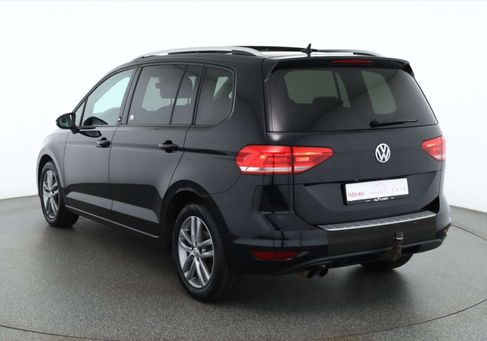 Volkswagen Touran, 2018 3
