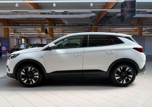 Opel Grandland X, 2018 3