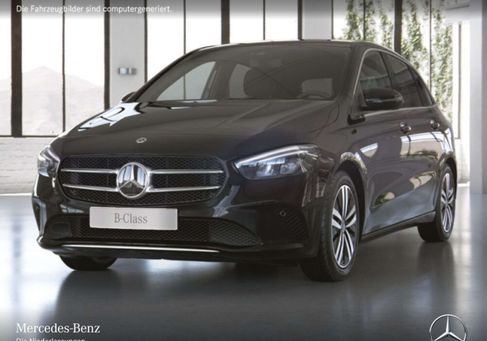 Mercedes-Benz B 180, 2021