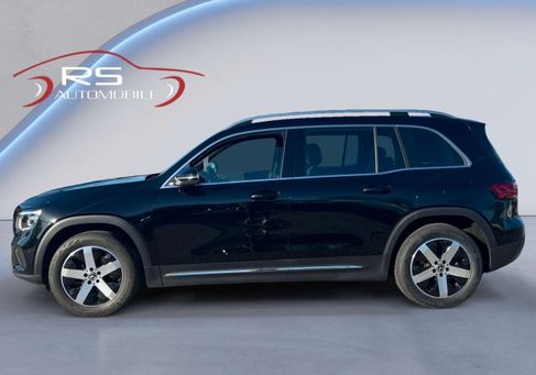 Mercedes-Benz GLB 200, 2022