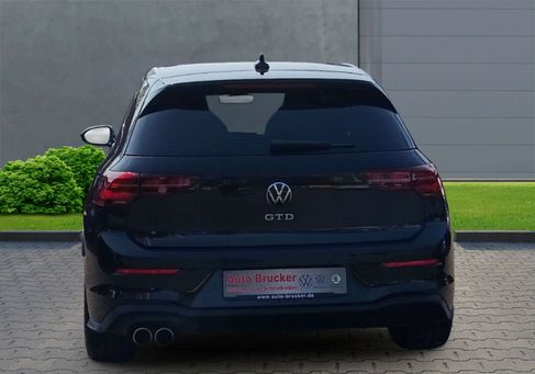 Volkswagen Golf, 2021 3