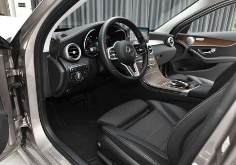 Mercedes-Benz C 200, 2018