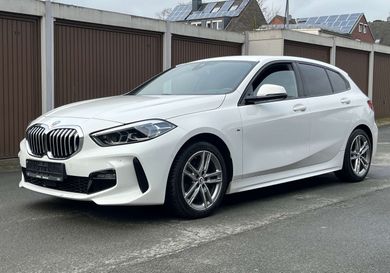 BMW 118, 2023