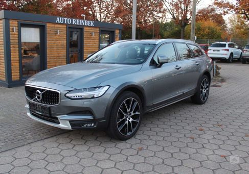 Volvo V90 Cross Country, 2020