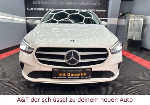 Mercedes-Benz B 180, 2019