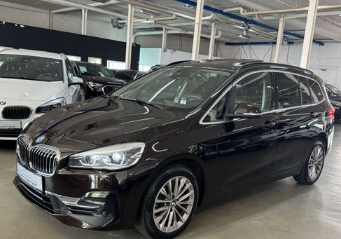 BMW 218, 2021