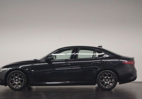 Alfa Romeo Giulia, 2017