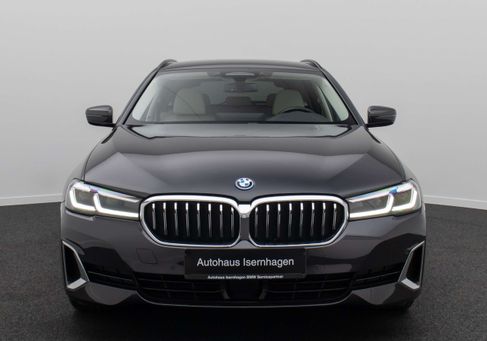 BMW 530, 2022