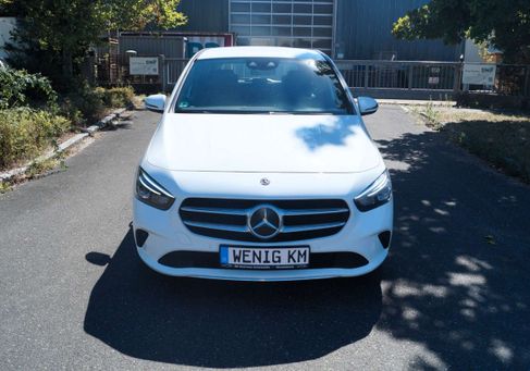 Mercedes-Benz B 200, 2020