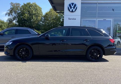 Audi A4, 2022
