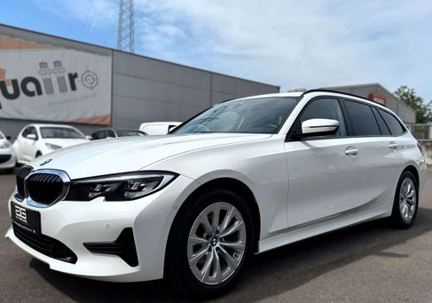 BMW 318, 2022