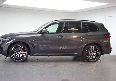 BMW X5, 2021