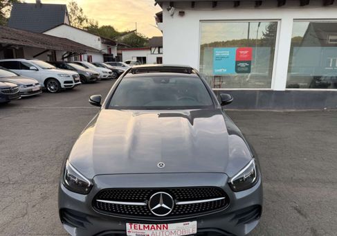 Mercedes-Benz E 300, 2022 2