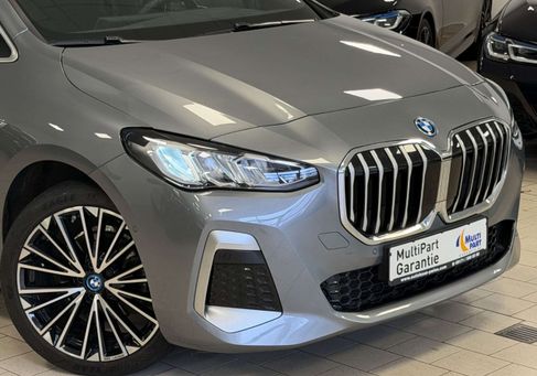 BMW 225, 2022