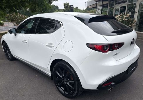 Mazda 3, 2023