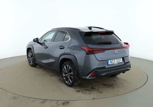Lexus UX, 2023