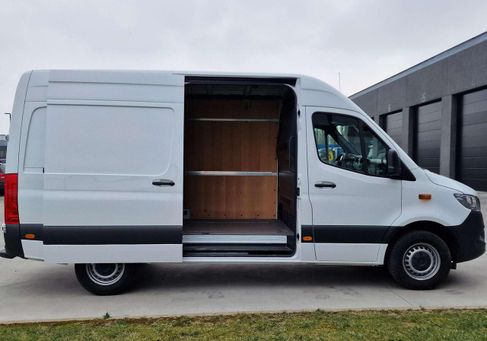 Mercedes-Benz Sprinter, 2023