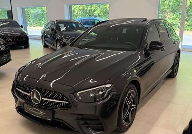 Mercedes-Benz E 300, 2022