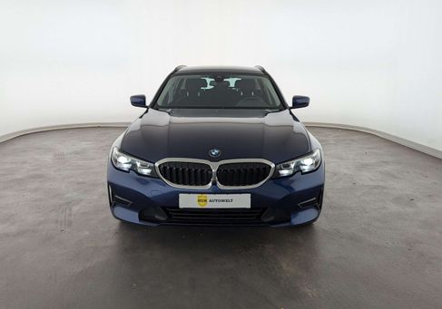 BMW 320, 2020