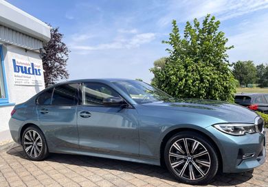BMW 330, 2020