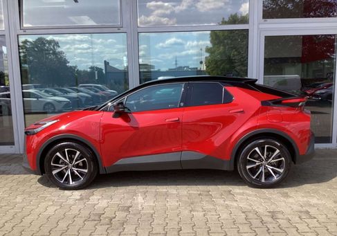 Toyota C-HR, 2024 3