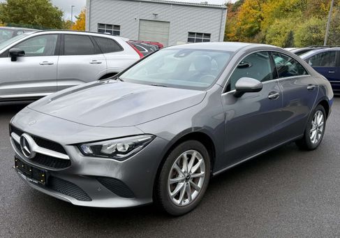 Mercedes-Benz CLA 250, 2022