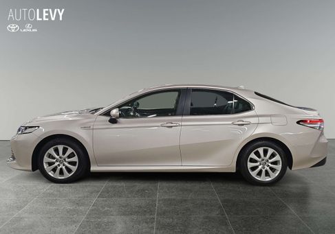 Toyota Camry, 2021