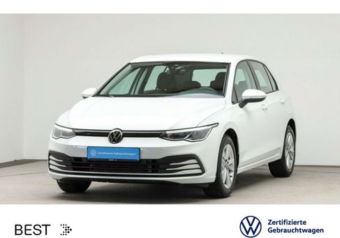 Volkswagen Golf, 2024