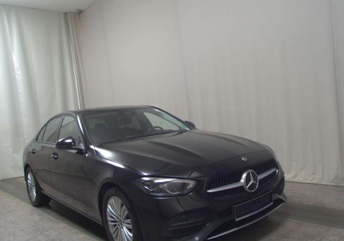 Mercedes-Benz C 200, 2023