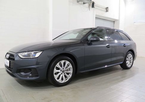 Audi A4, 2022