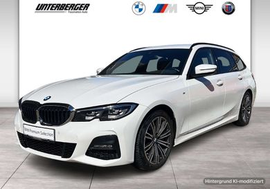 BMW 330, 2021