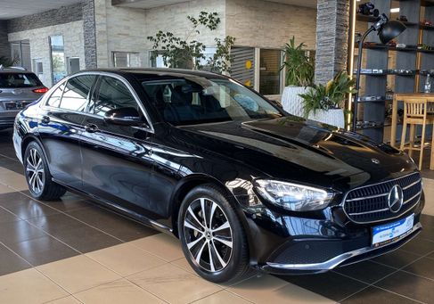 Mercedes-Benz E 300, 2020