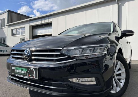 Volkswagen Passat Variant, 2022