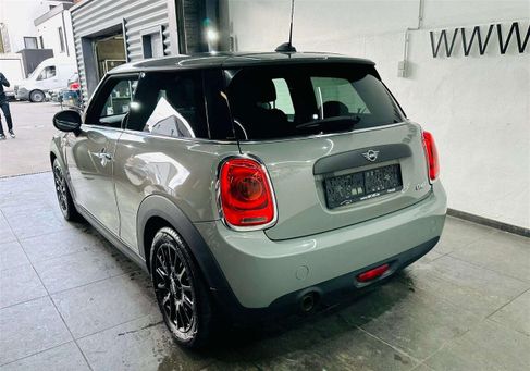 MINI ONE, 2018