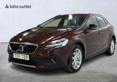 Volvo V40 Cross Country, 2017