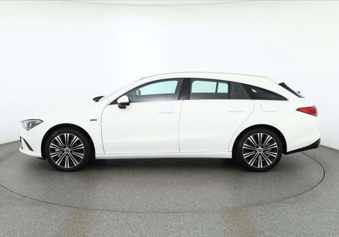 Mercedes-Benz CLA 250, 2020